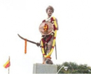 Miscreants vandalise freedom fighter statue in K’taka